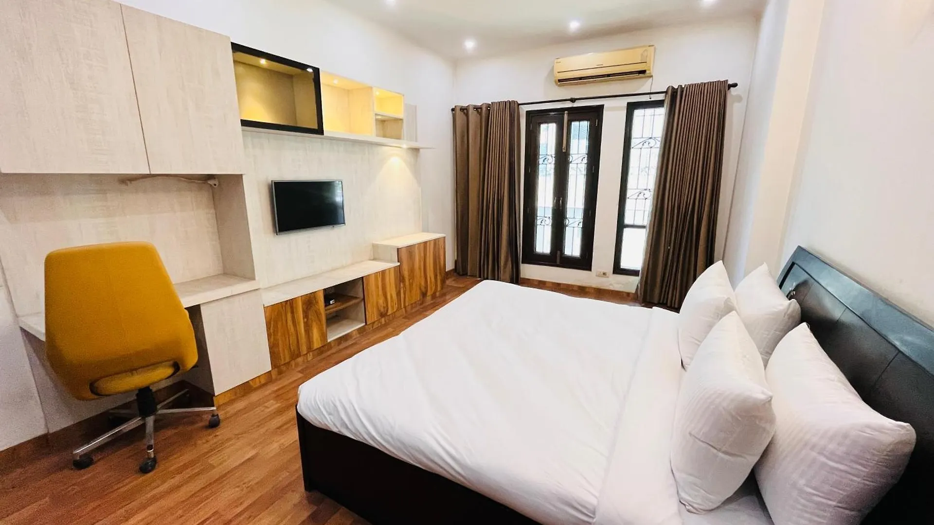 The South Manor Residency Near Aiims Hospital New Delhi Hotel