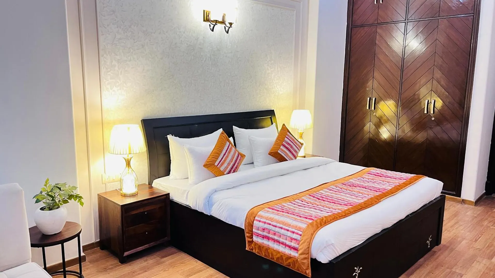 The South Manor Residency Near Aiims Hospital New Delhi Hotel 3*,  India